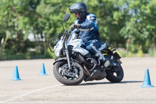 Motorrijbewijspoint Geldrop motor rijtest